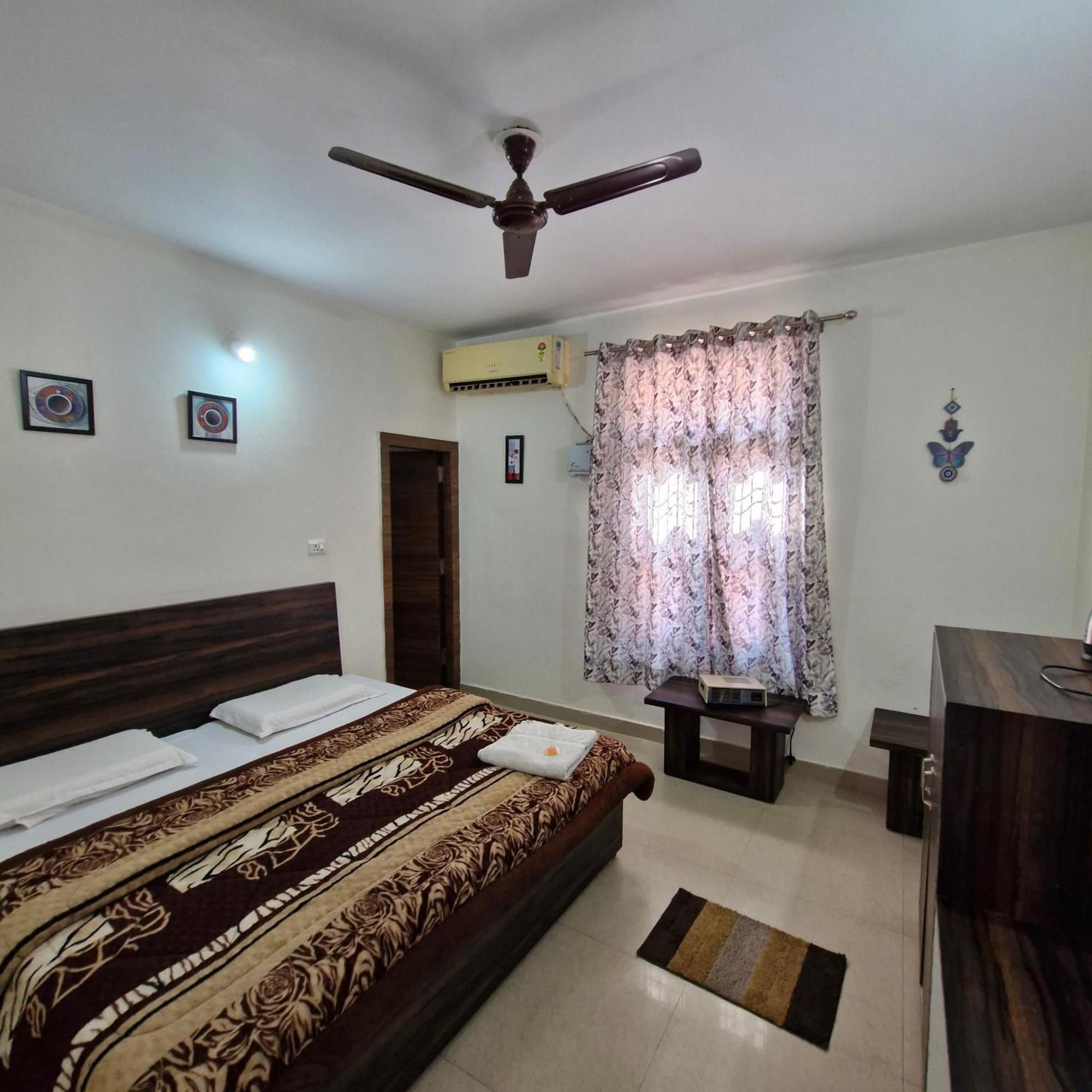 Saatvik Homestay Katra  Exterior photo